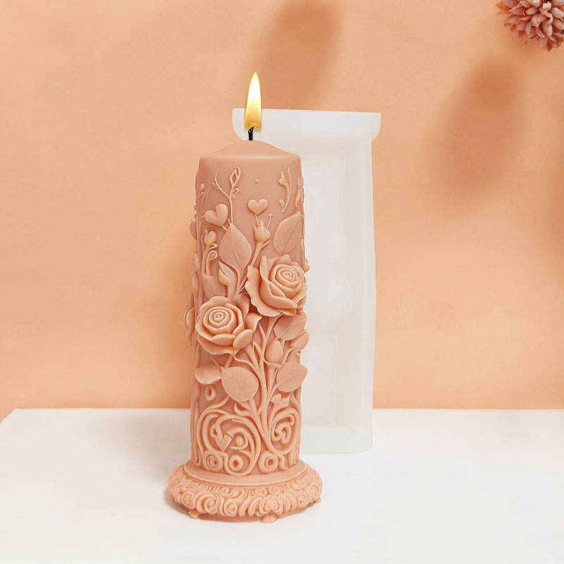 European-Style Red Rose Heart- - огляд і ціна Candle Making Vinings