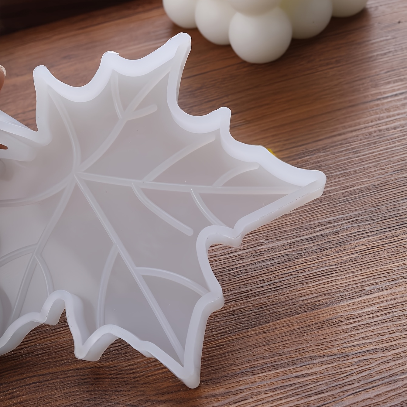 1PC Maple Leaf shaped Silicone - огляд і ціна Candle Making Products