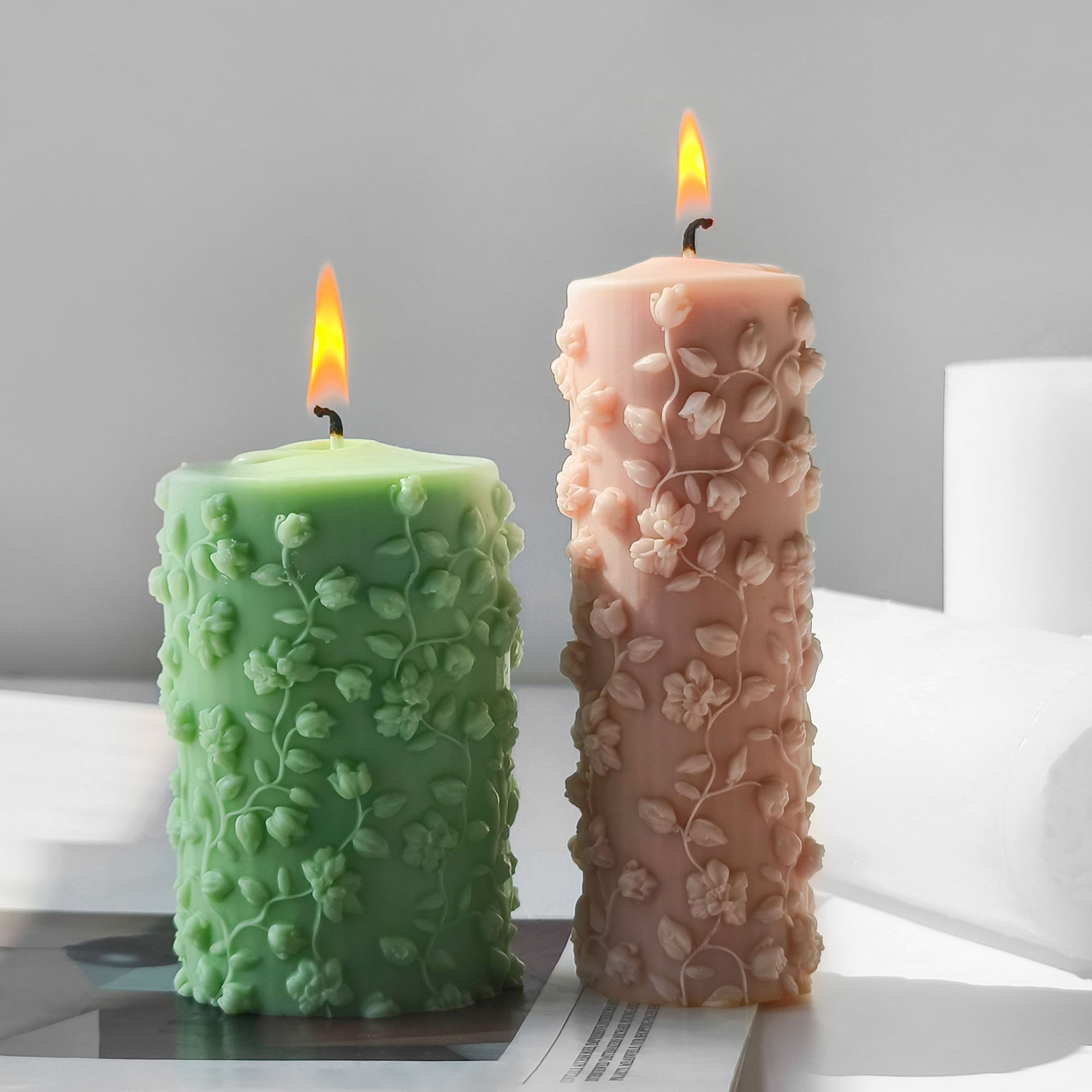 3D Cylinder Embossed Vines Mol - огляд і ціна Candle Making Vinings